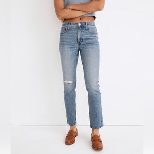 Madewell The Mid-Rise Perfect Vintage Jean in Ainsdale Wash: Knee-Rip Edition